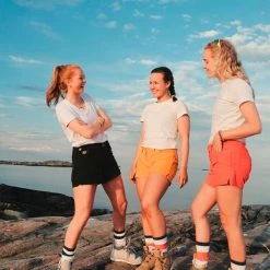 Amundsen Sports 5incher Concord Shorts G.Dyed Womens (Faded Navy) 10 Amundsen Sports 5incher Concord Shorts G.Dyed Womens (Faded Navy) -vinter klær Salg Amundsen Sports 5incher Concord Shorts G.Dyed Womens Faded Navy1