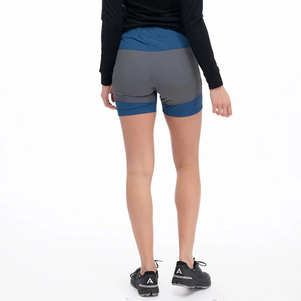Bergans Cecilie Mtn Softshell Shorts (Deep Sea Blue/Solid Dark Grey) 4 Bergans Cecilie Mtn Softshell Shorts (Deep Sea Blue/Solid Dark Grey) - Bilde 4