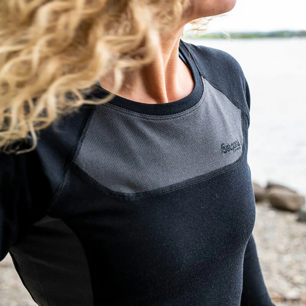 Bergans Cecilie Wool Long Sleeve (Black/Solid Charcoal) 3 Bergans Cecilie Wool Long Sleeve (Black/Solid Charcoal) - Bilde 3