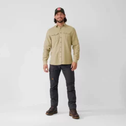 FJÄLLRÄVEN Fjällräven Övik Travel Shirt LS Men 6 FJÄLLRÄVEN Fjällräven Övik Travel Shirt LS Men -vinter klær Salg Fjallraven Ovik Travel Shirt LS Men 3