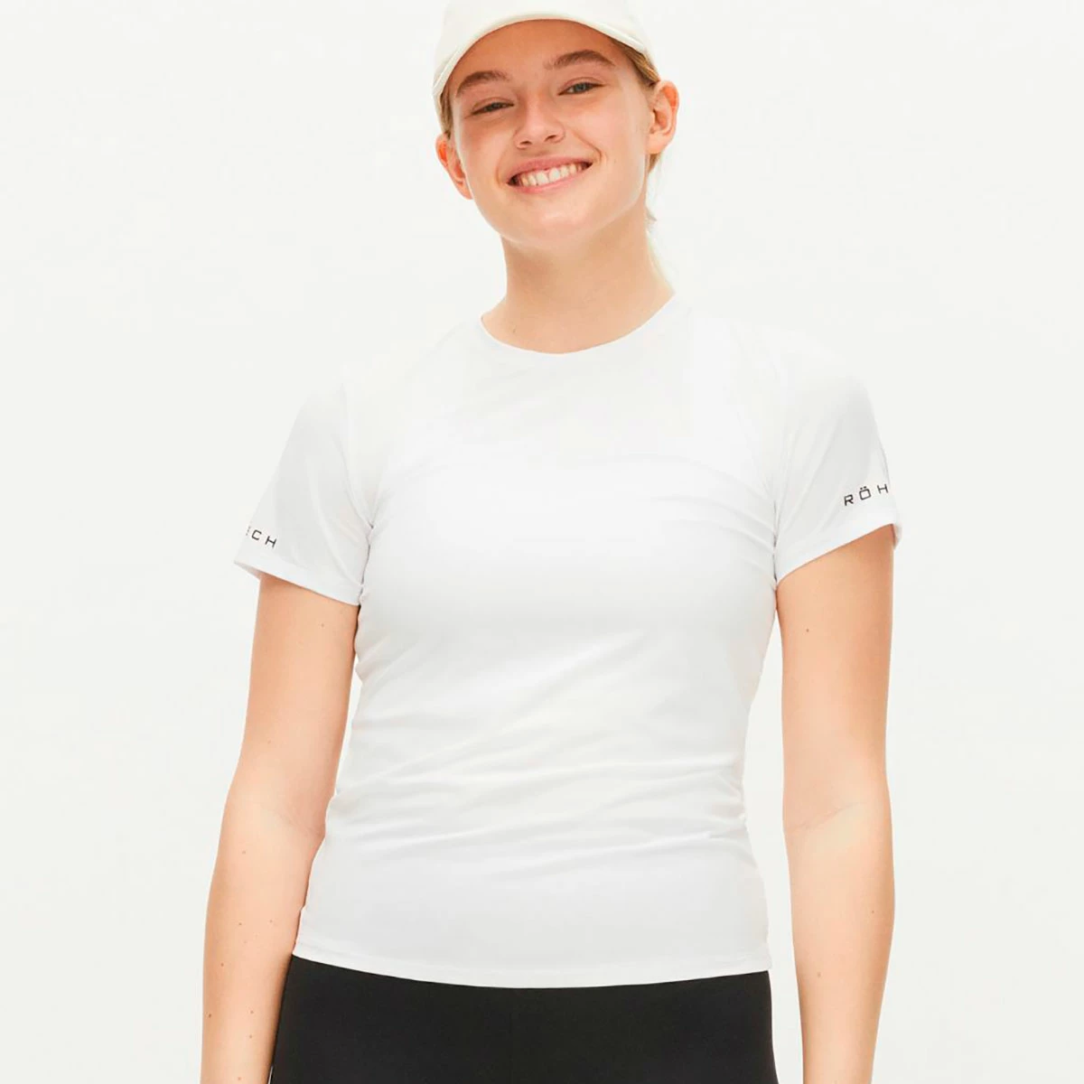 Röhnisch Arc Tee (White) 1 Röhnisch Arc Tee (White)